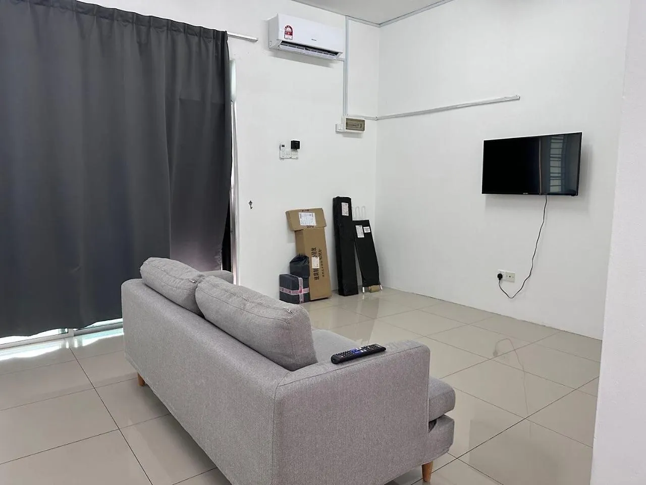 C4A Austin 16 Paxs Near New Cathay Yi Jia Restaurant Villa Johor Bahru Holiday home